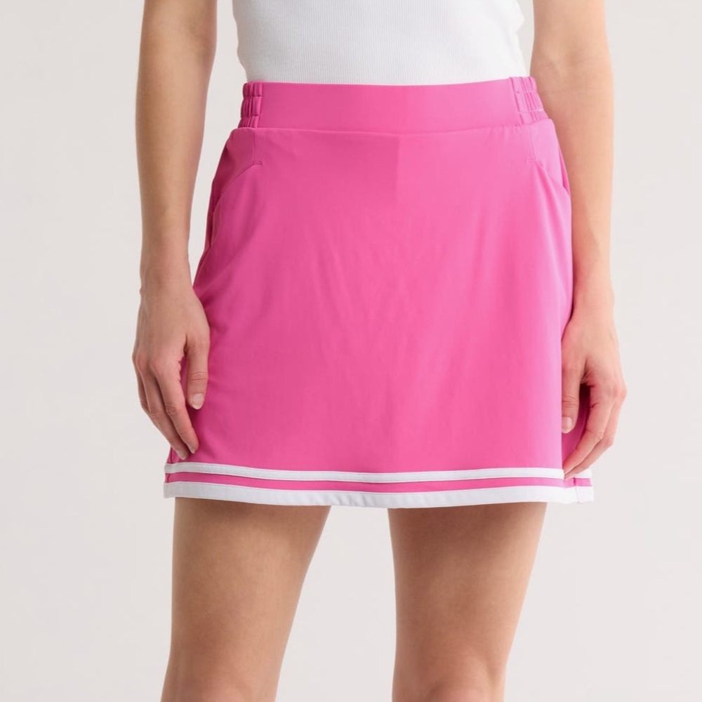 BRAND NEW! Penguin by Munsing Wear  Women's Skort - Size Small